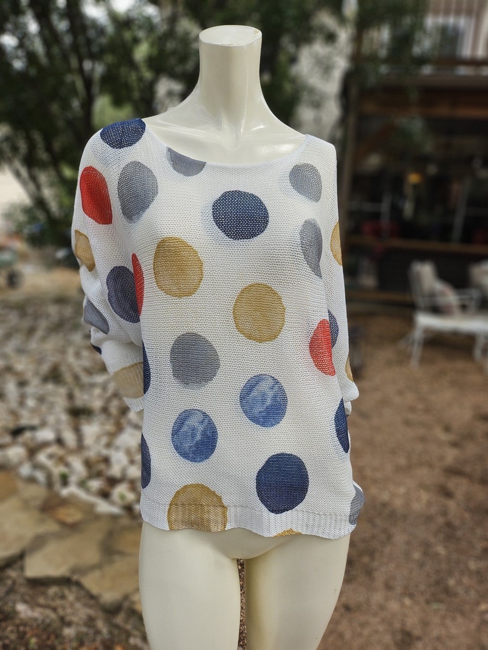 Gigi Moda Women's White Crew Neck Open Colored Polka Dots Knit Sweater M